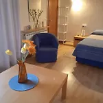 度假居 Triplex